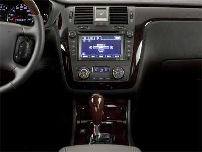 2010 Cadillac DTS w/1SA