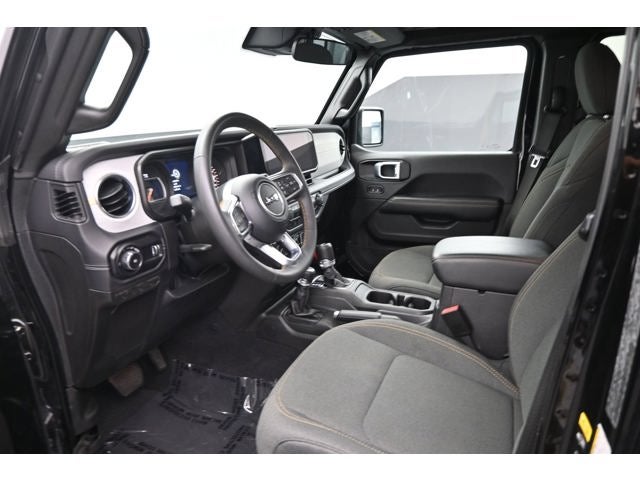 2025 Jeep Wrangler Sahara