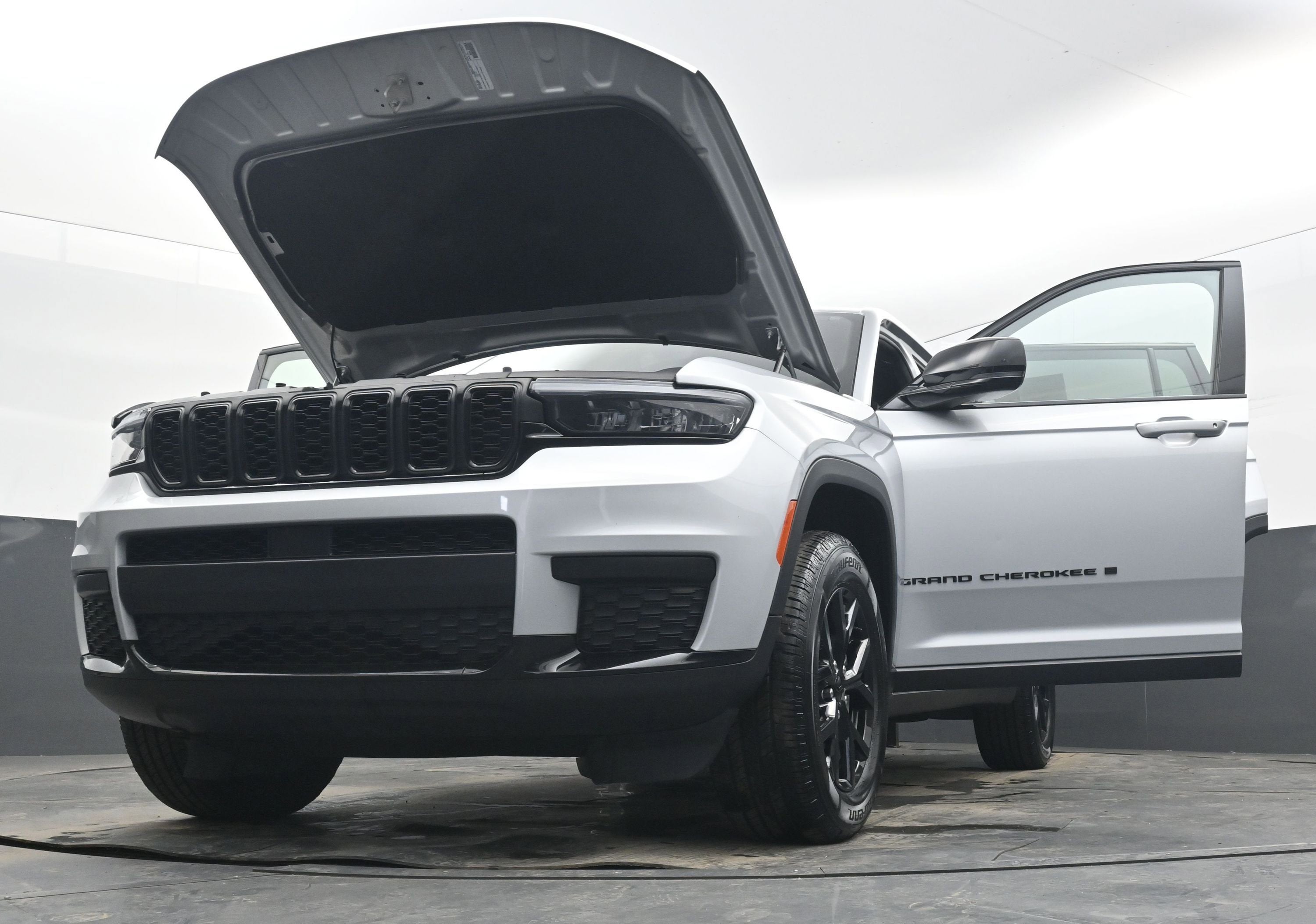 2024 Jeep Grand Cherokee L Altitude