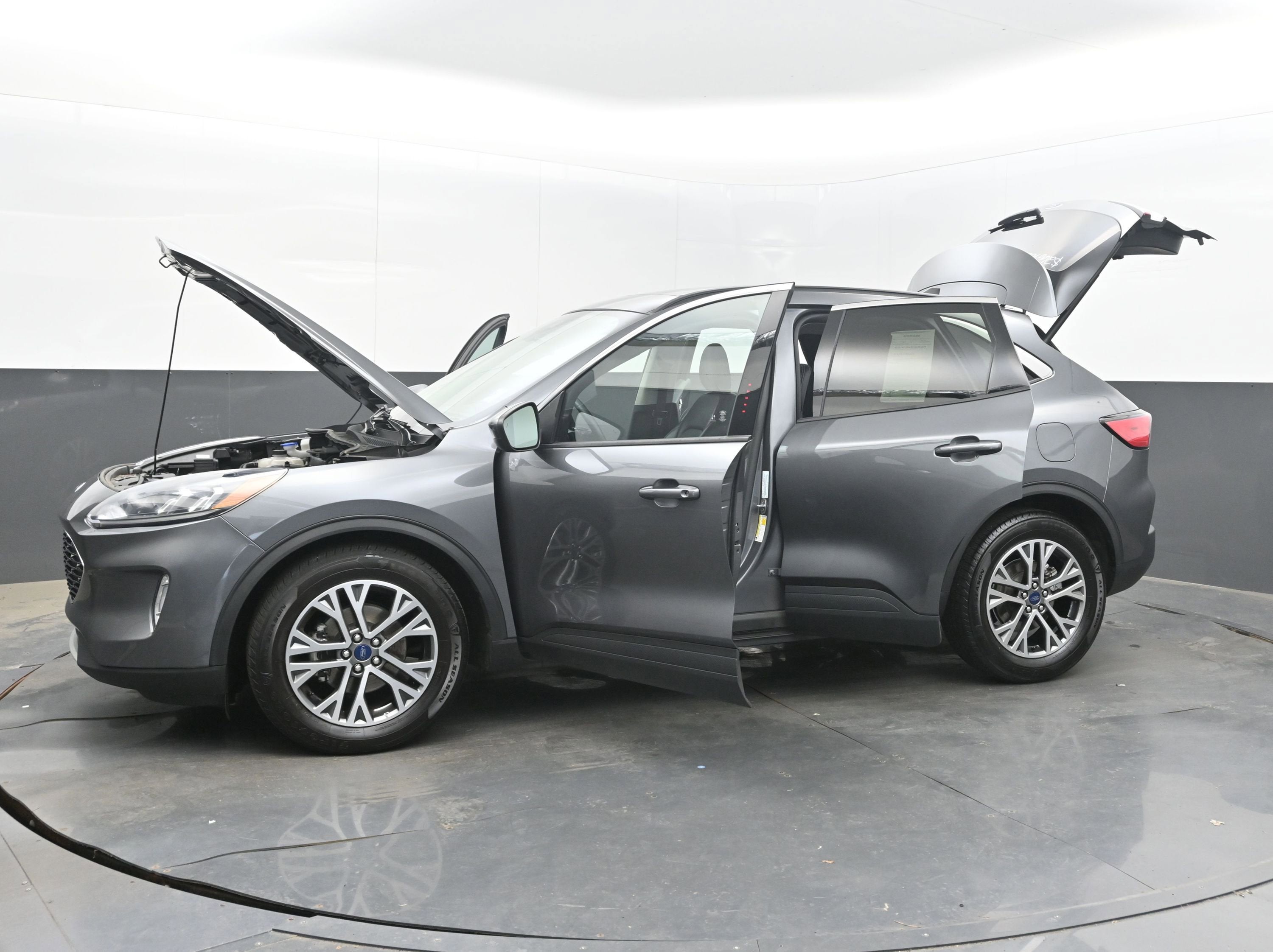 2021 Ford Escape SEL
