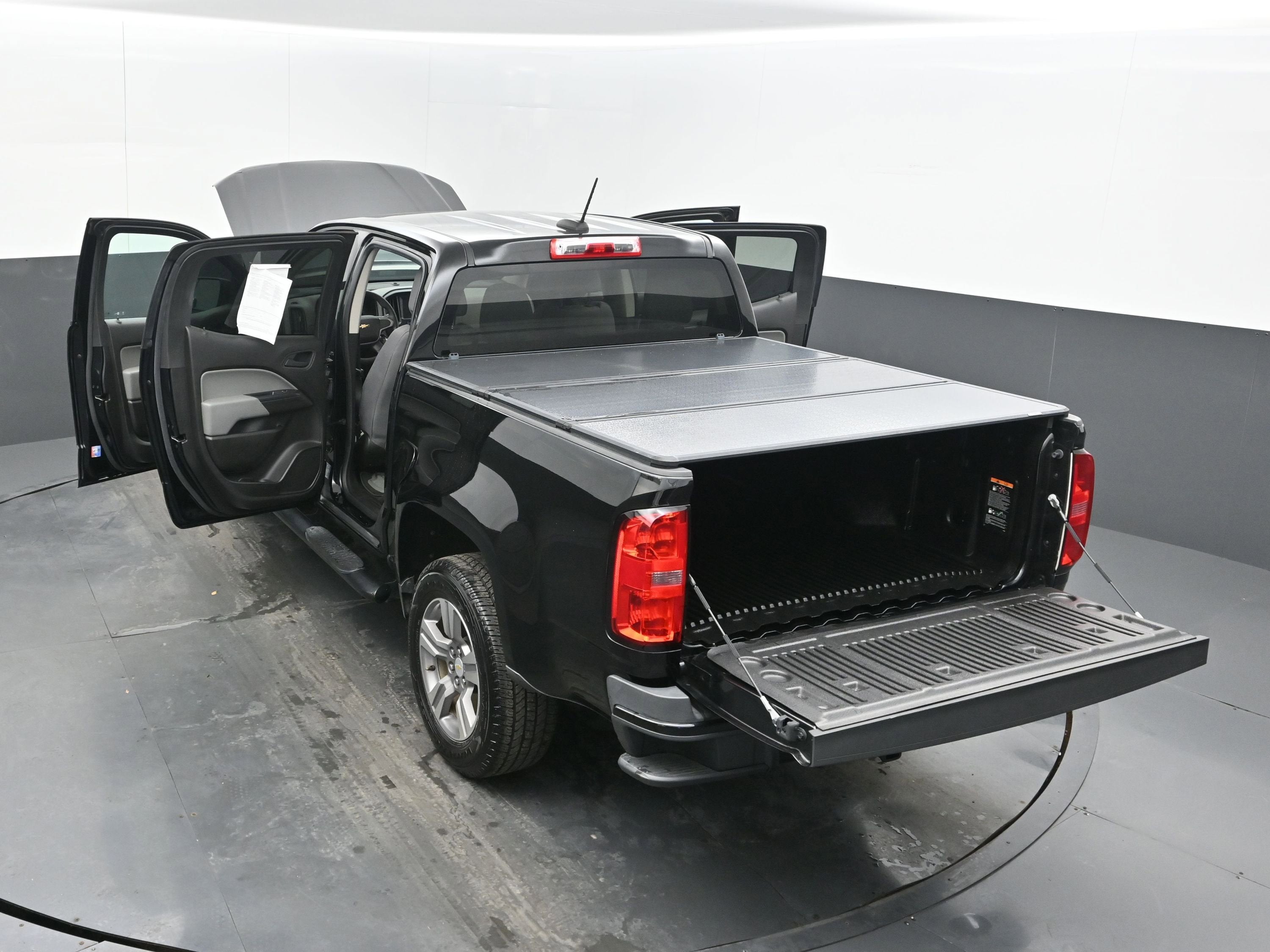 2017 Chevrolet Colorado 2WD WT