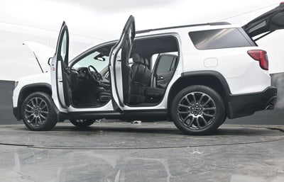 2021 GMC Acadia AT4