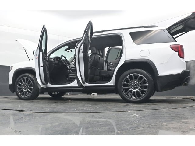 2021 GMC Acadia AT4