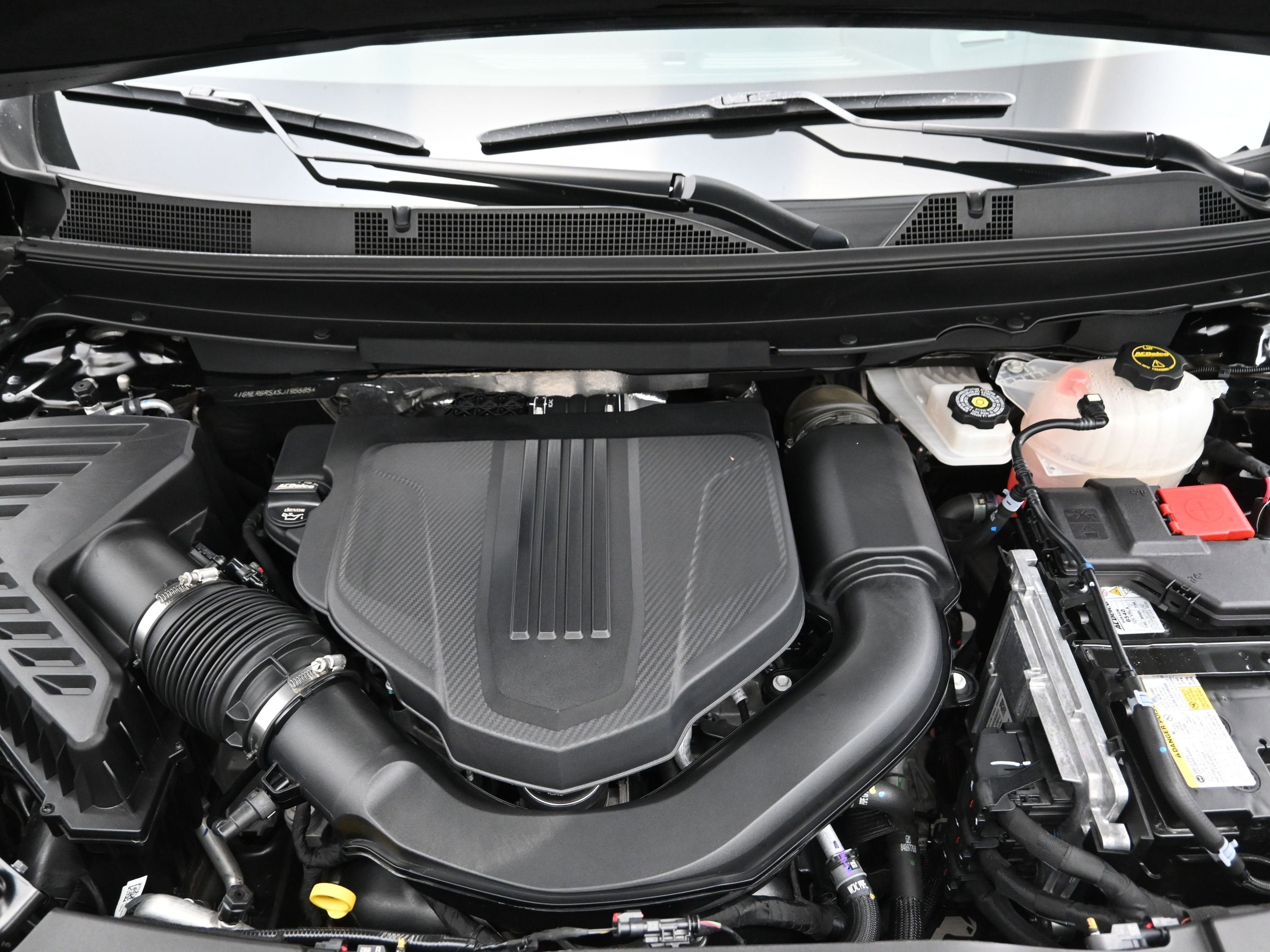 2025 Chevrolet Traverse FWD LT