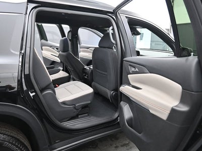 2025 Chevrolet Traverse FWD LT