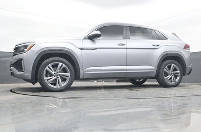 2024 Volkswagen Atlas Cross Sport 2.0T SEL R-Line