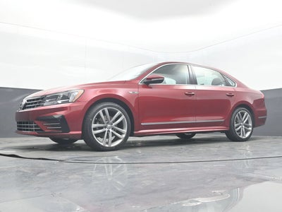 2017 Volkswagen Passat R-Line w/Comfort Pkg
