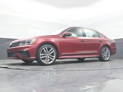 2017 Volkswagen Passat R-Line w/Comfort Pkg