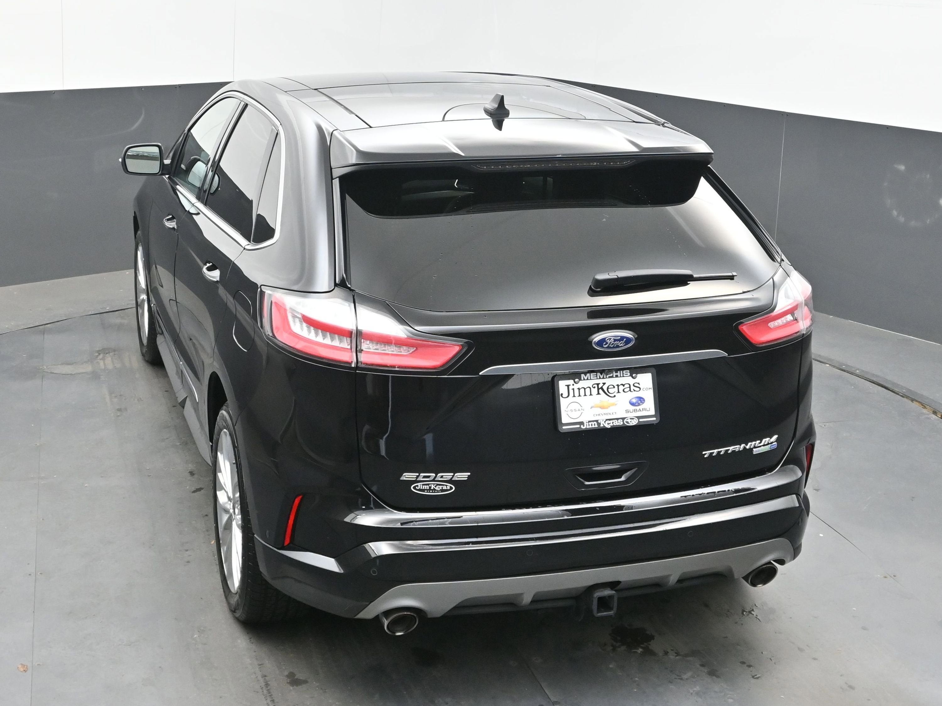 2020 Ford Edge Titanium