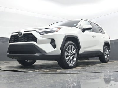 2022 Toyota RAV4 XLE Premium