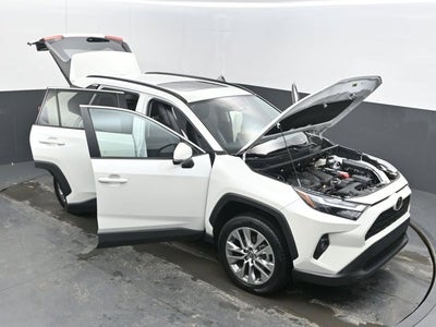 2022 Toyota RAV4 XLE Premium