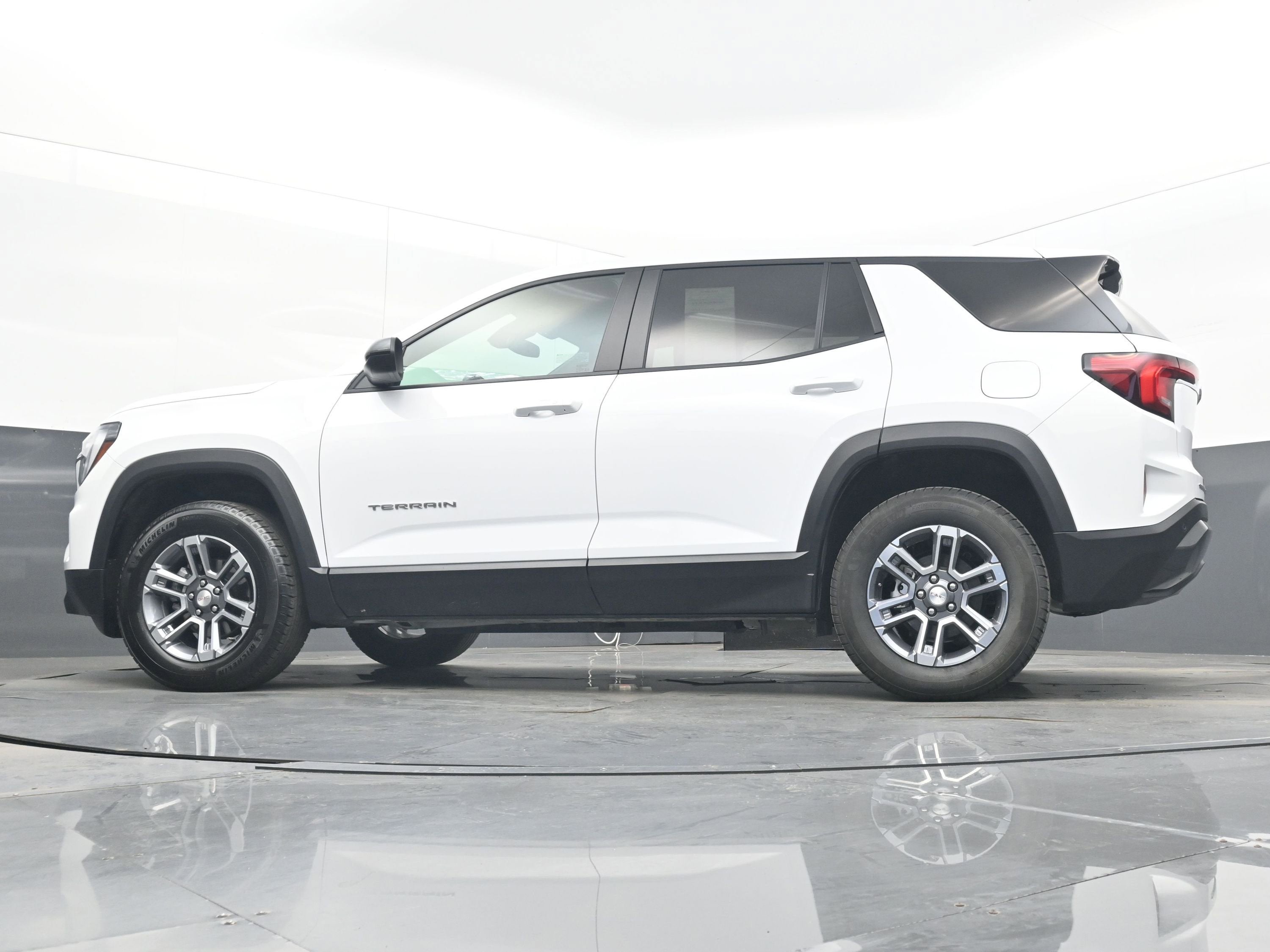 2025 GMC Terrain AWD Elevation