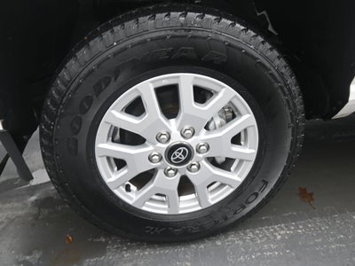 2024 Toyota Tacoma 2WD SR5