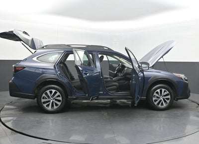2025 Subaru Outback 2.5i