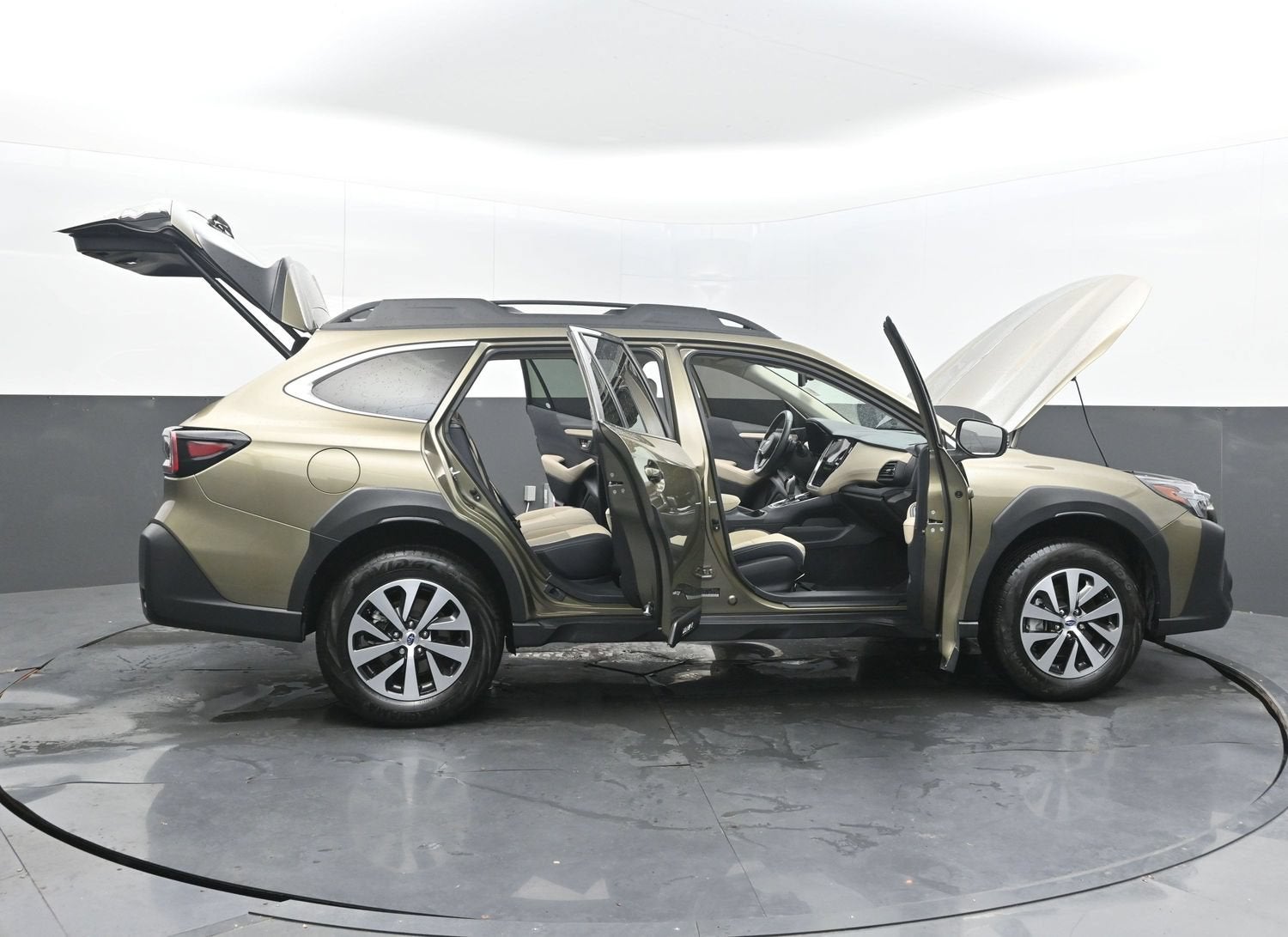 2025 Subaru Outback Premium