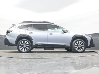 2023 Subaru Outback Touring