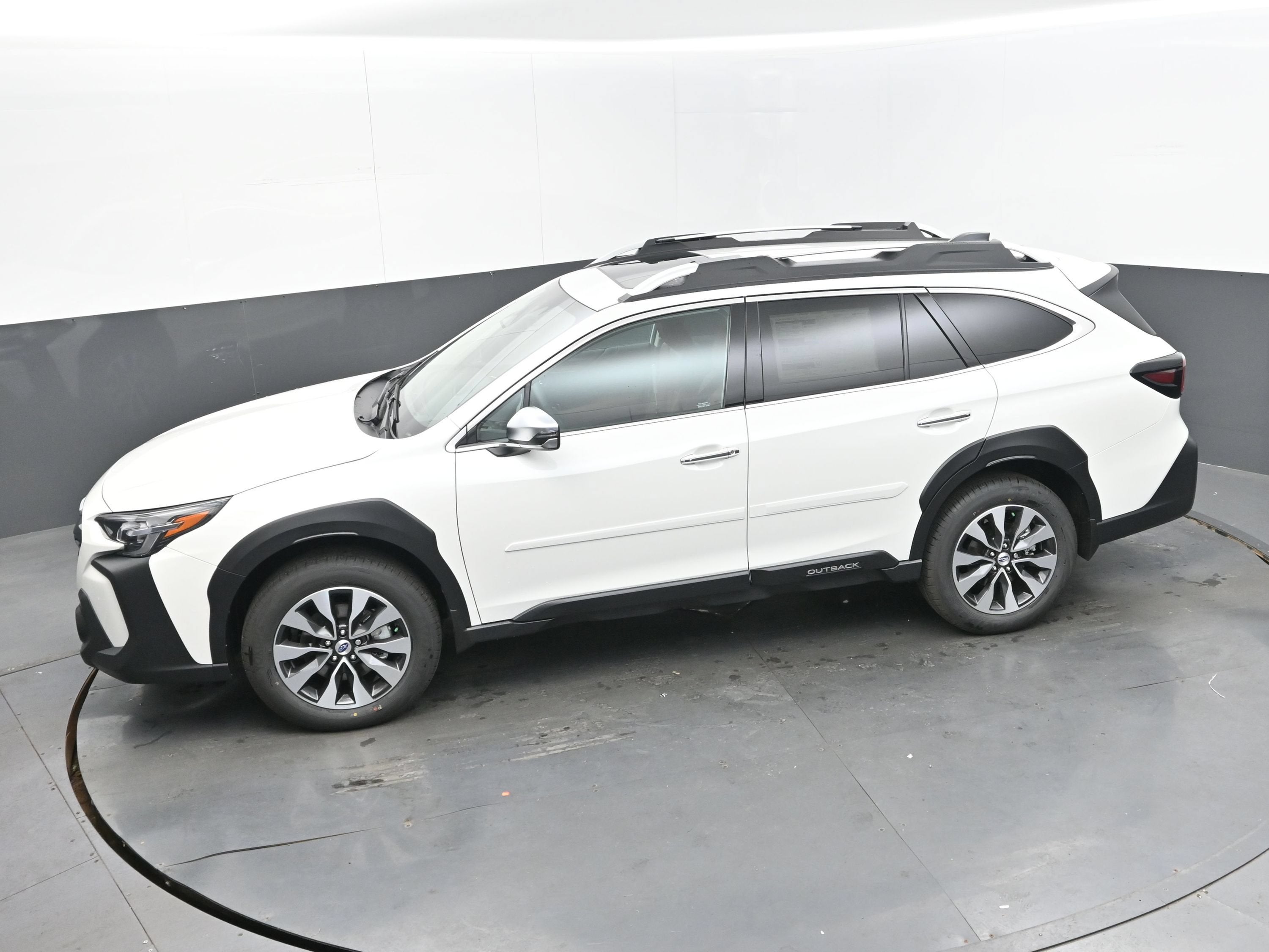 2025 Subaru Outback Touring