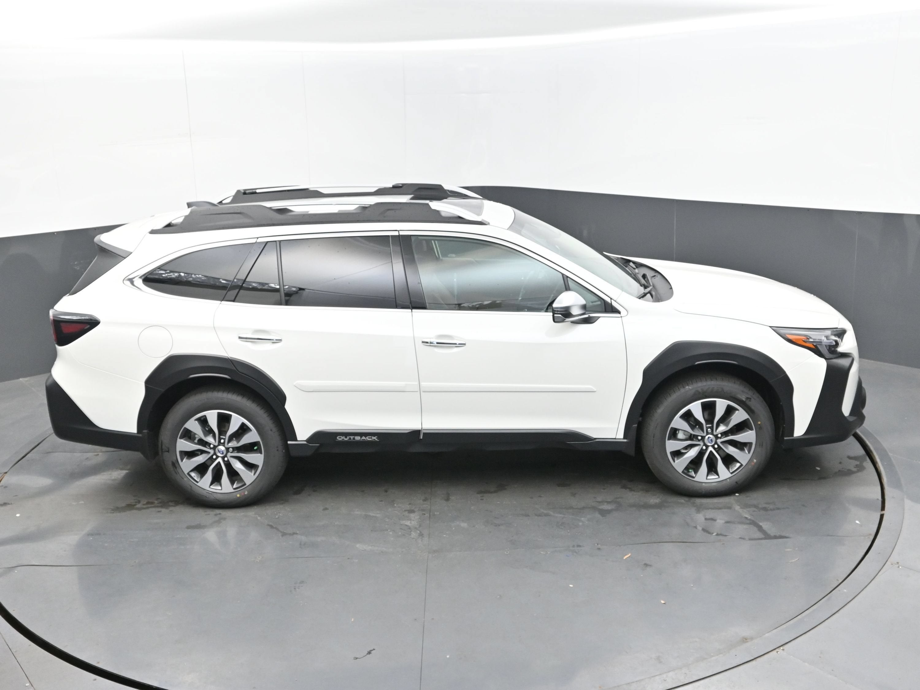 2025 Subaru Outback Touring