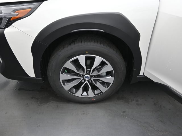 2025 Subaru Outback Touring