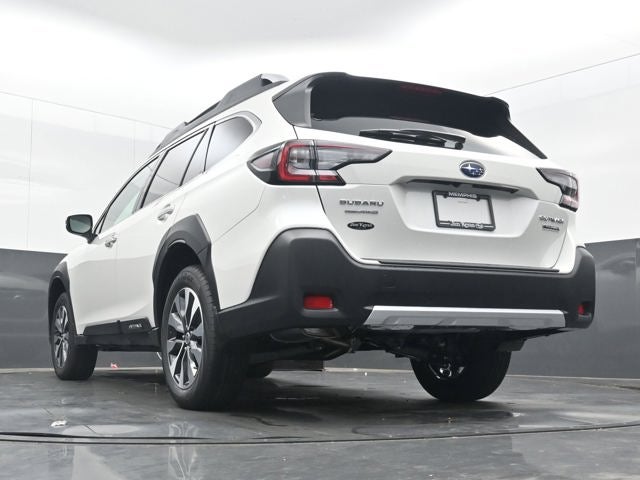 2025 Subaru Outback Touring