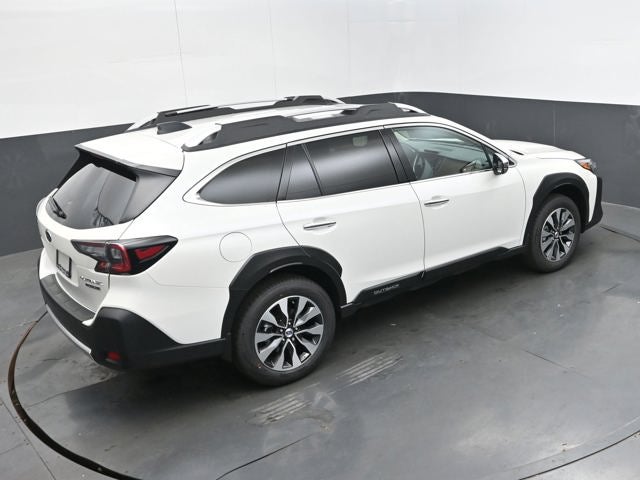 2025 Subaru Outback Touring