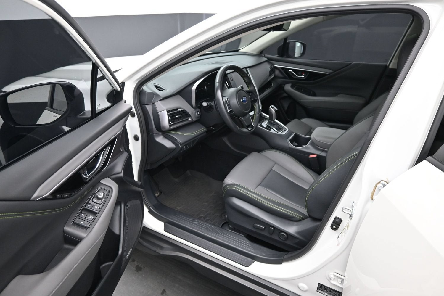 2025 Subaru Outback Onyx Edition XT