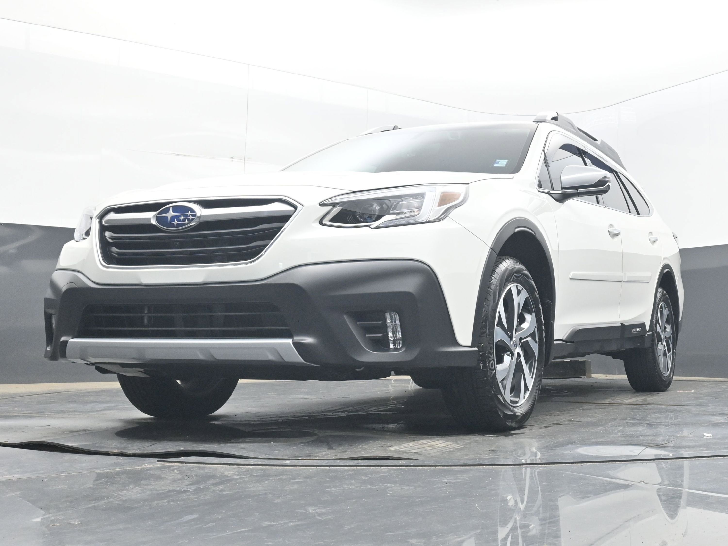 2022 Subaru Outback Touring XT