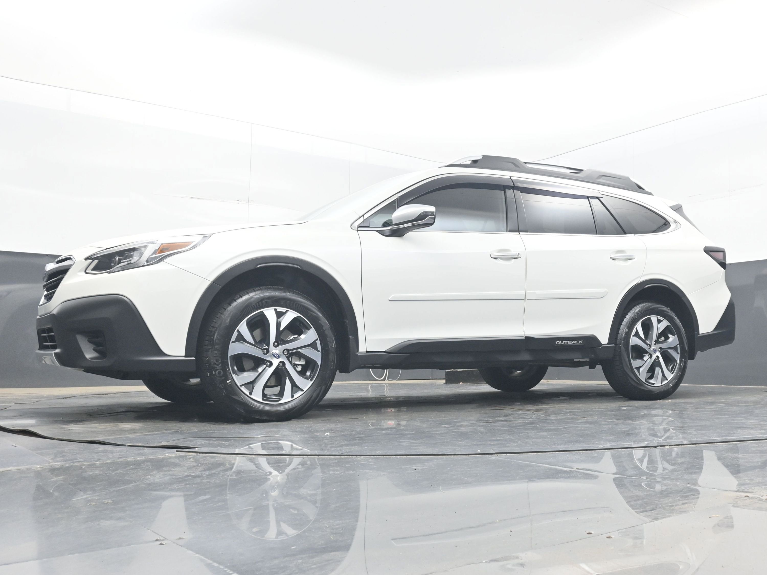 2022 Subaru Outback Touring XT