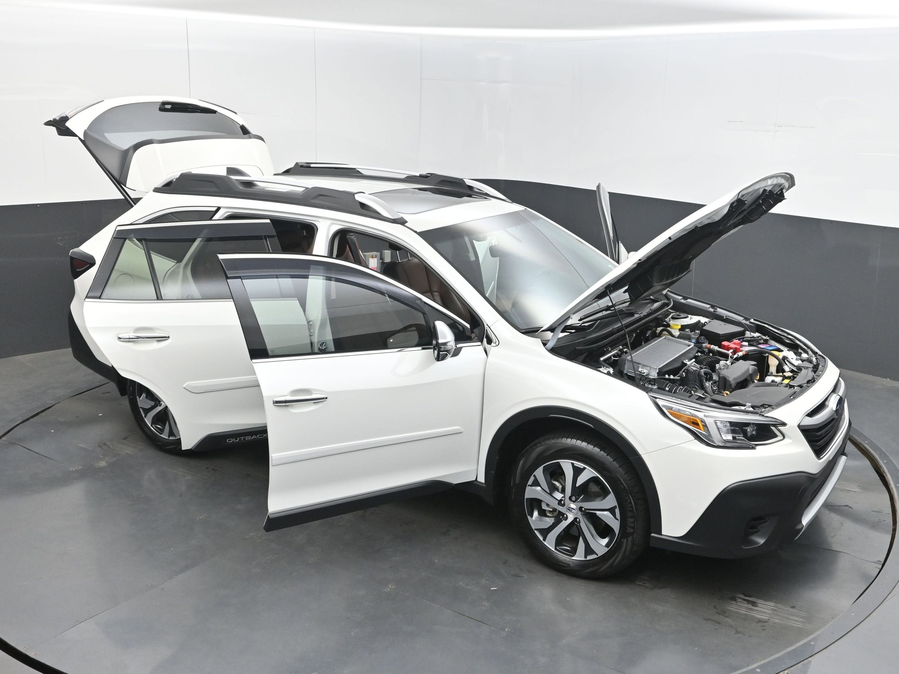 2022 Subaru Outback Touring XT