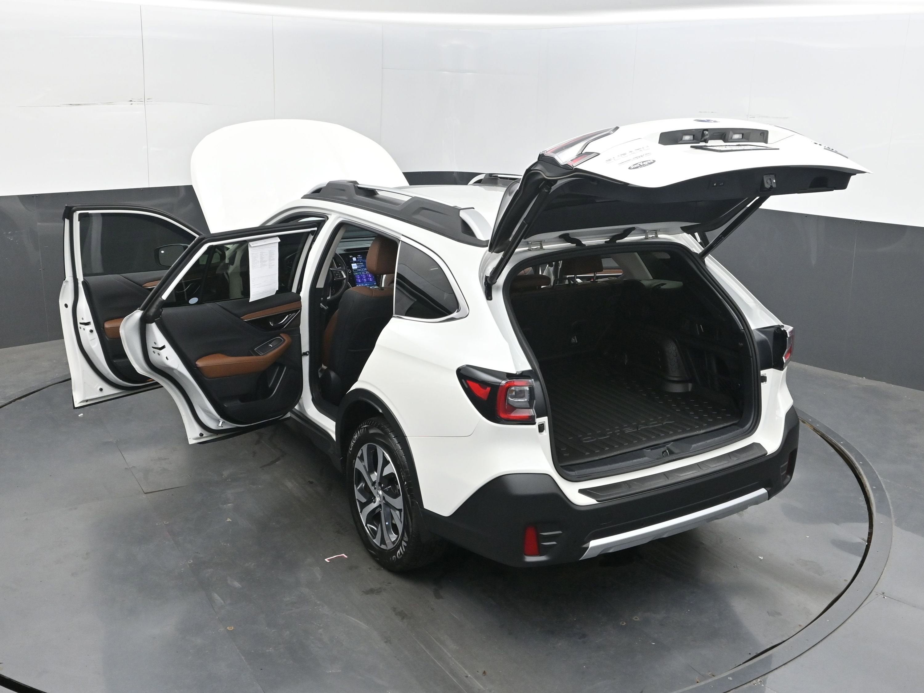 2022 Subaru Outback Touring XT