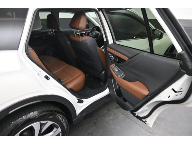 2022 Subaru Outback Touring XT