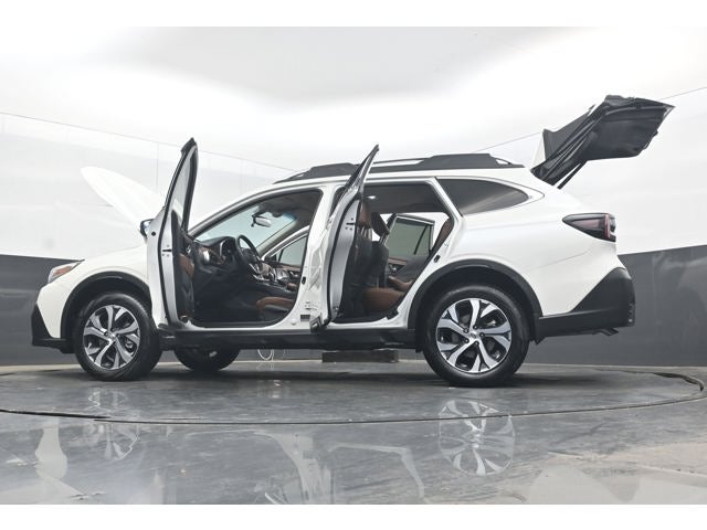 2022 Subaru Outback Touring XT