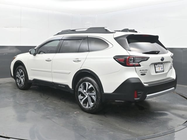 2022 Subaru Outback Touring XT