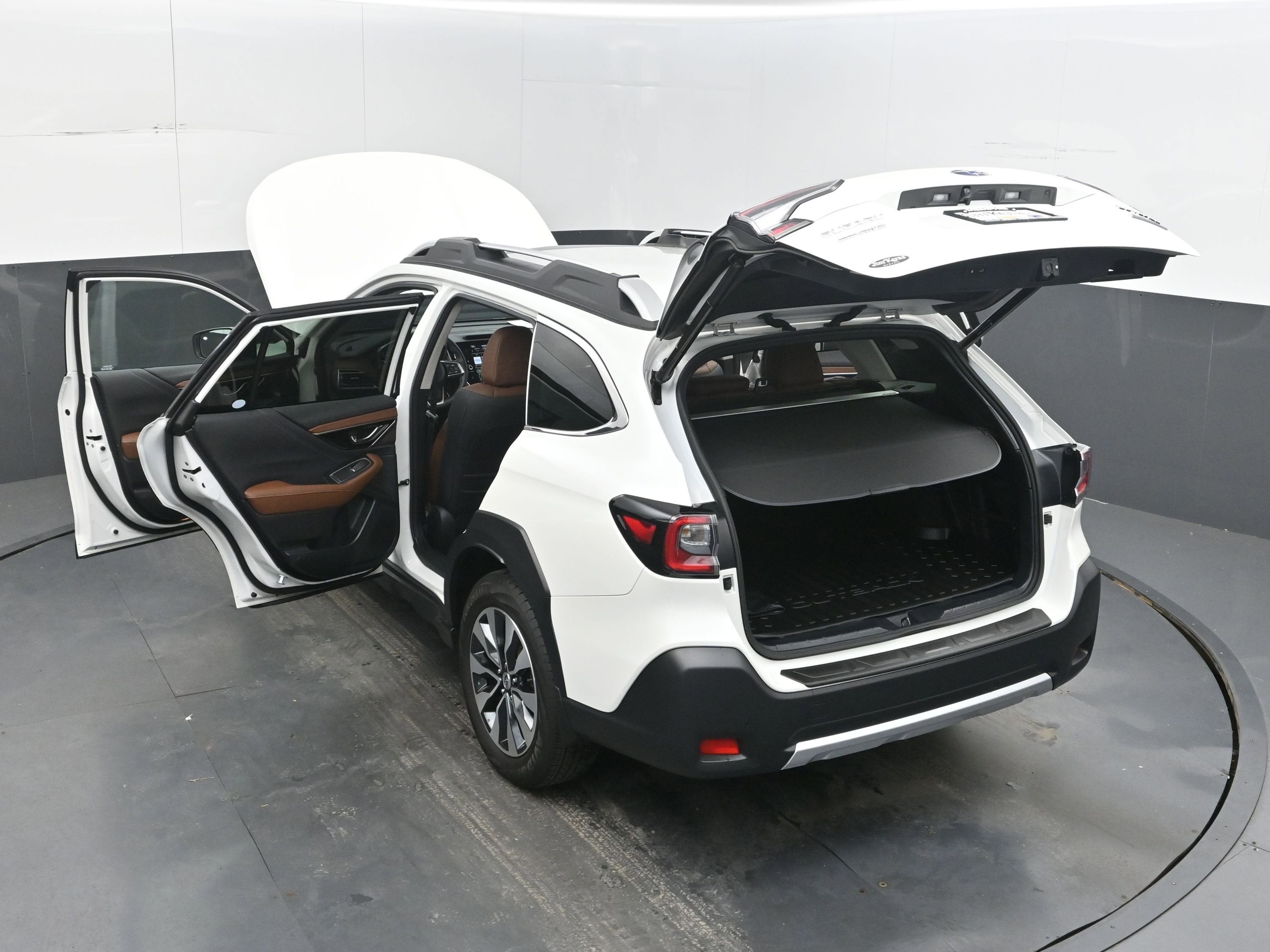 2025 Subaru Outback Touring XT