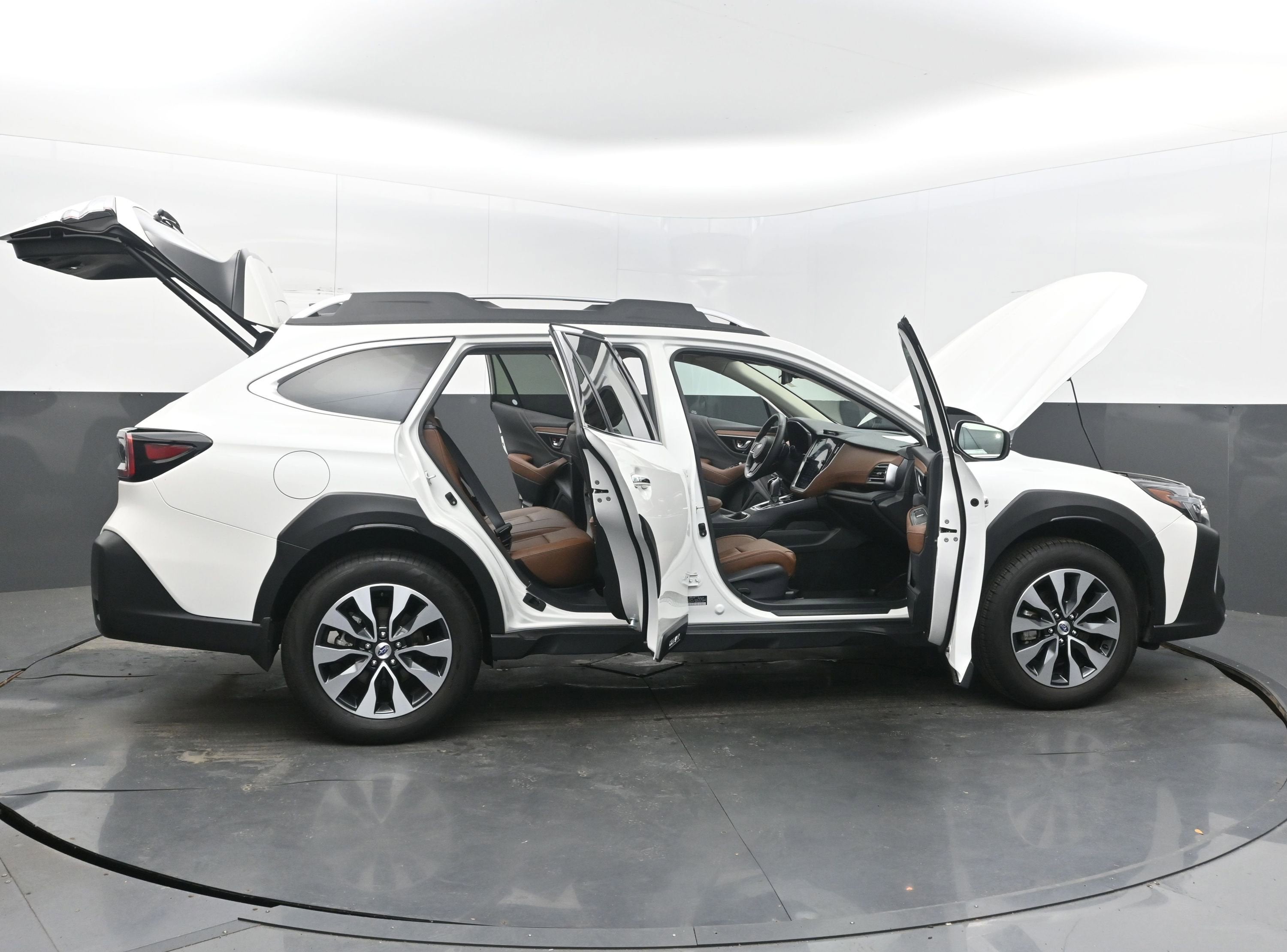 2025 Subaru Outback Touring XT
