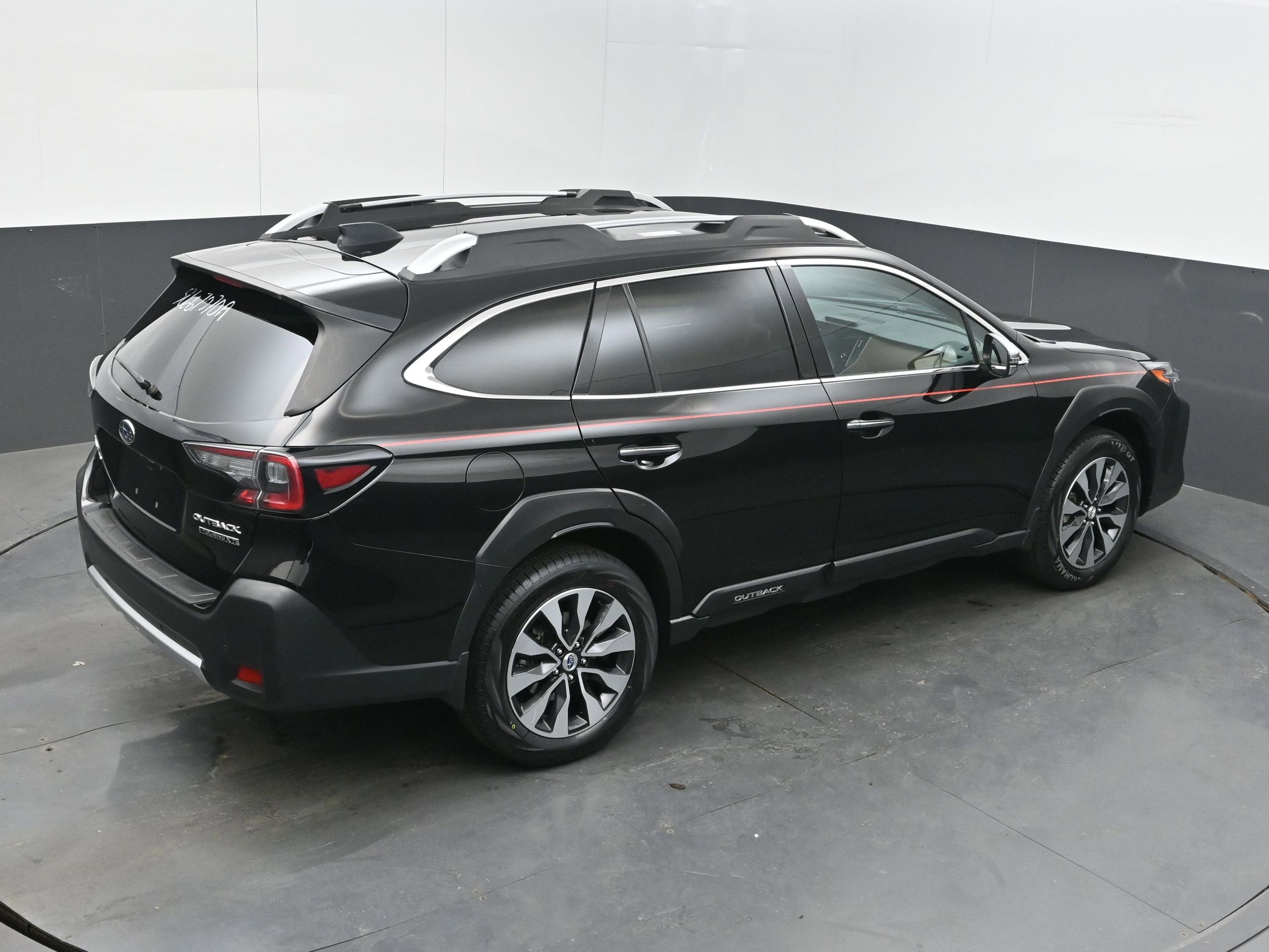 2023 Subaru Outback Touring XT