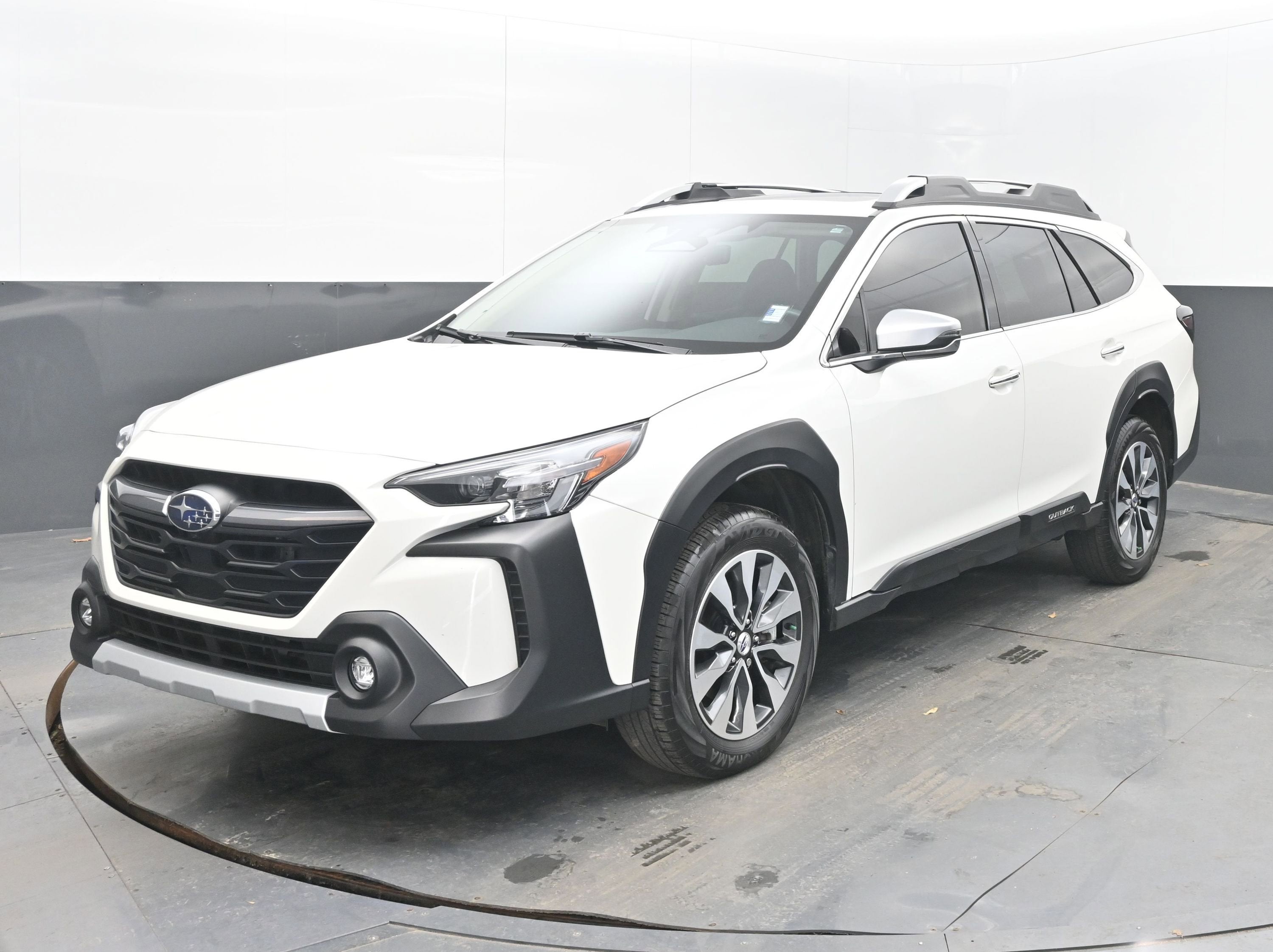 2023 Subaru Outback Touring XT