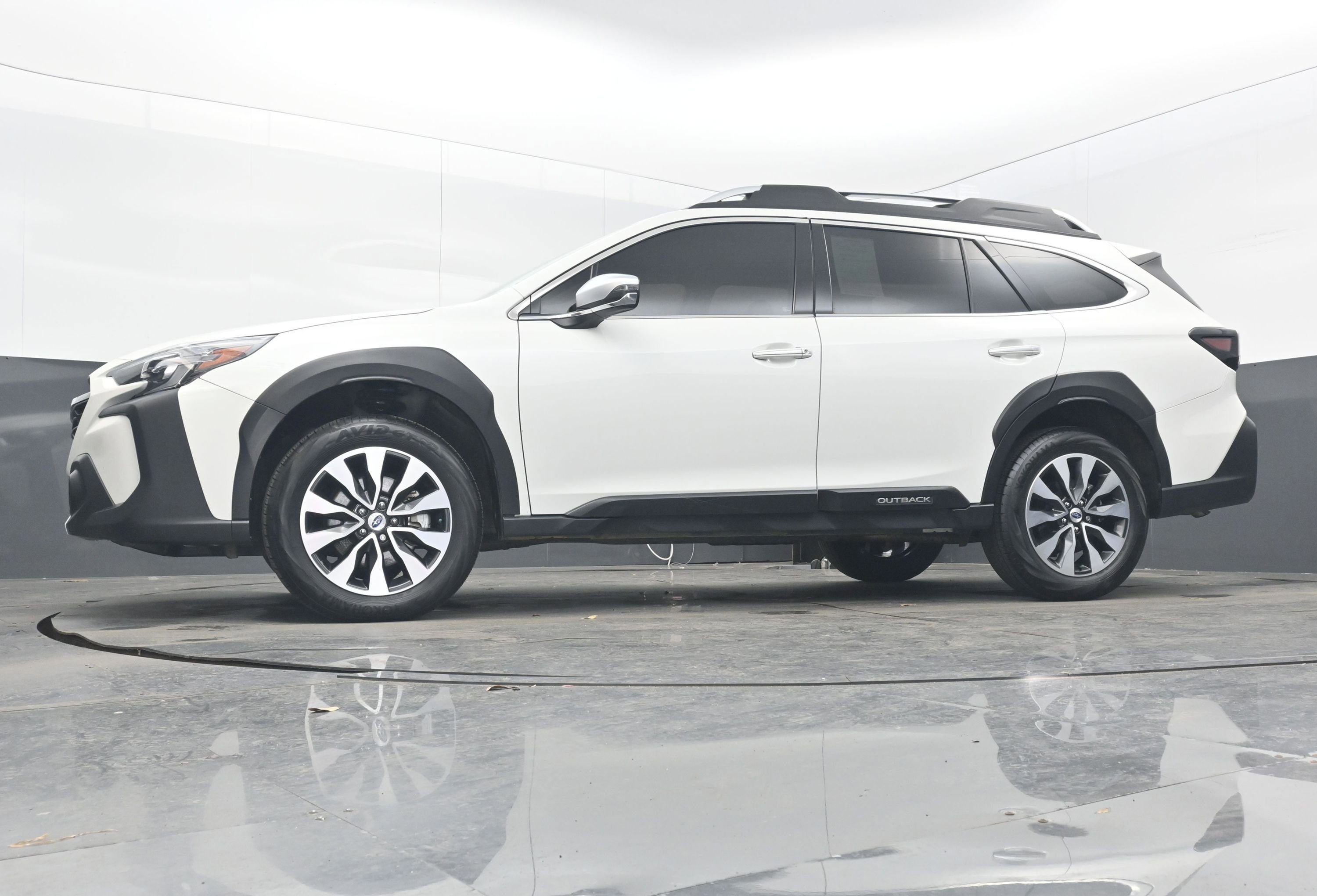 2023 Subaru Outback Touring XT