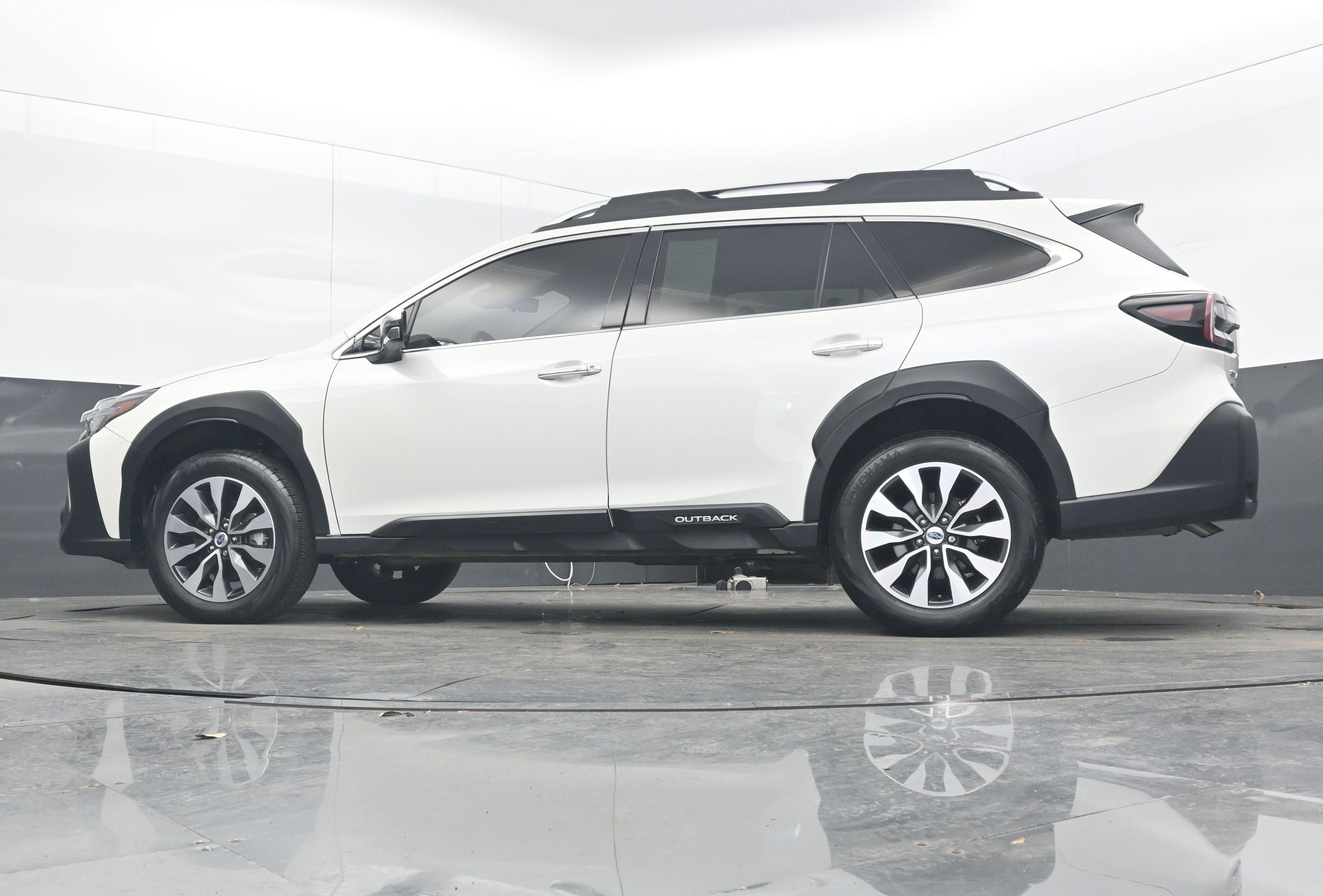2023 Subaru Outback Touring XT