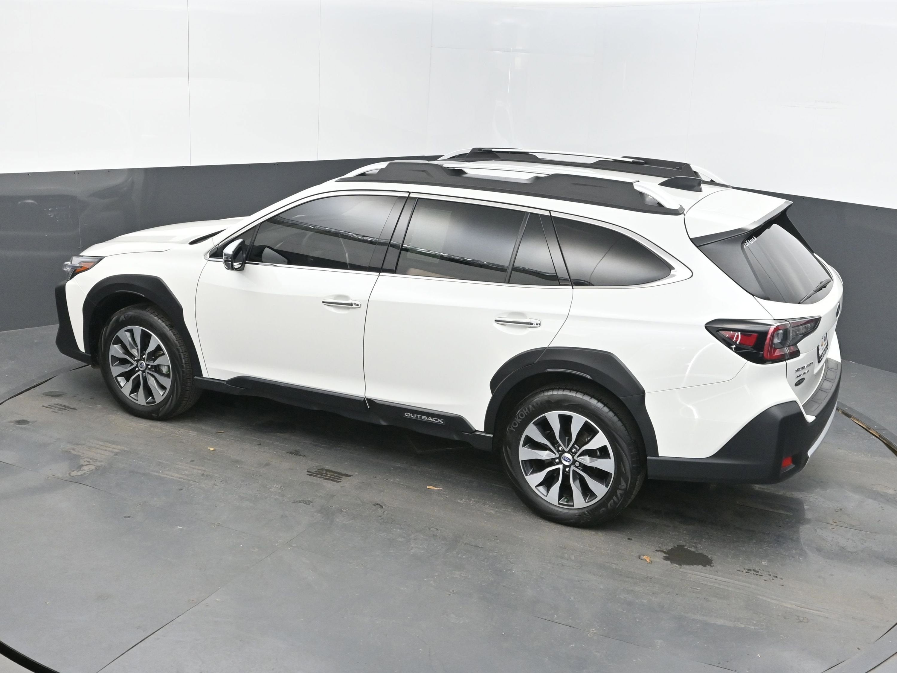 2023 Subaru Outback Touring XT