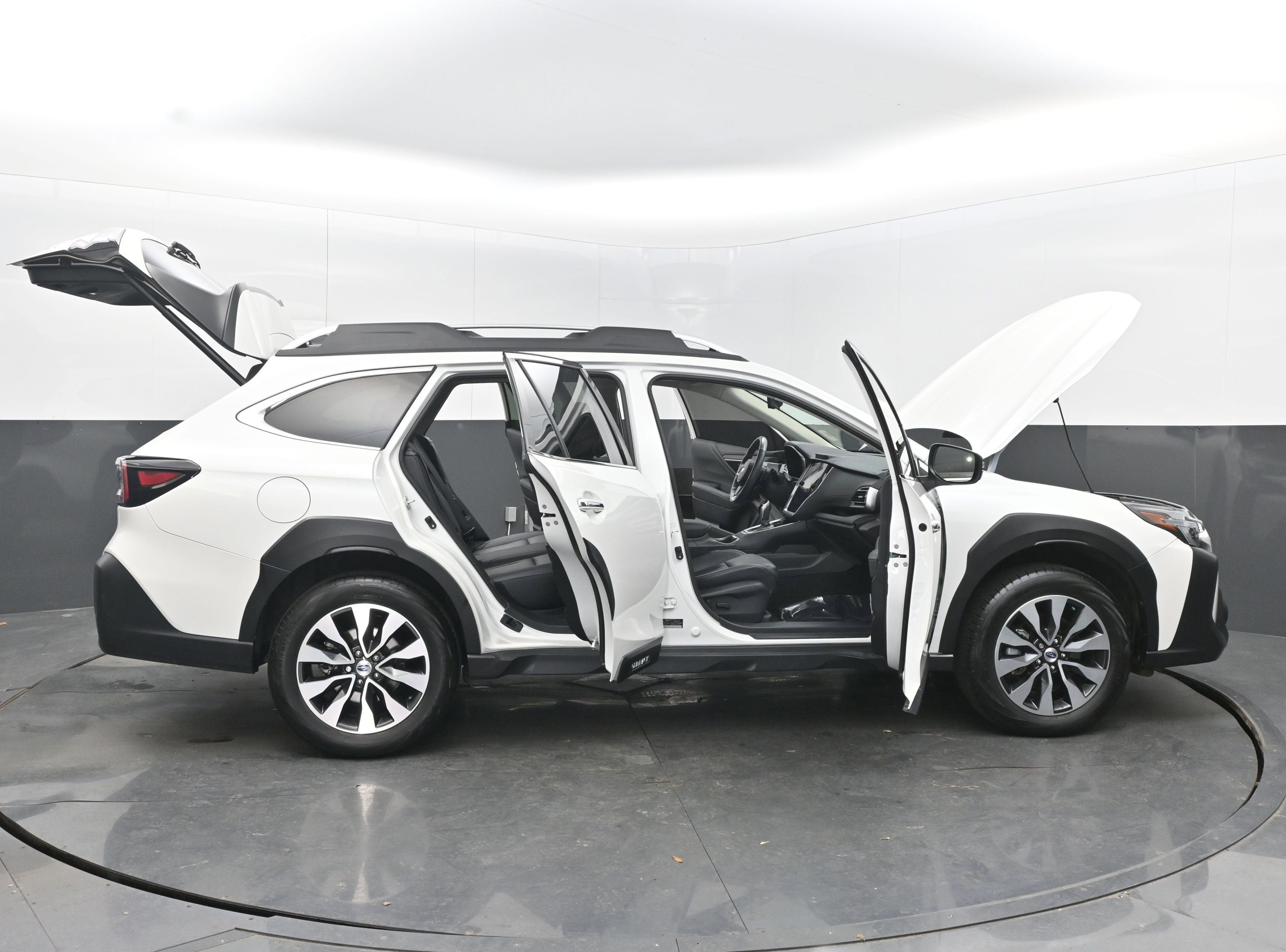 2023 Subaru Outback Touring XT