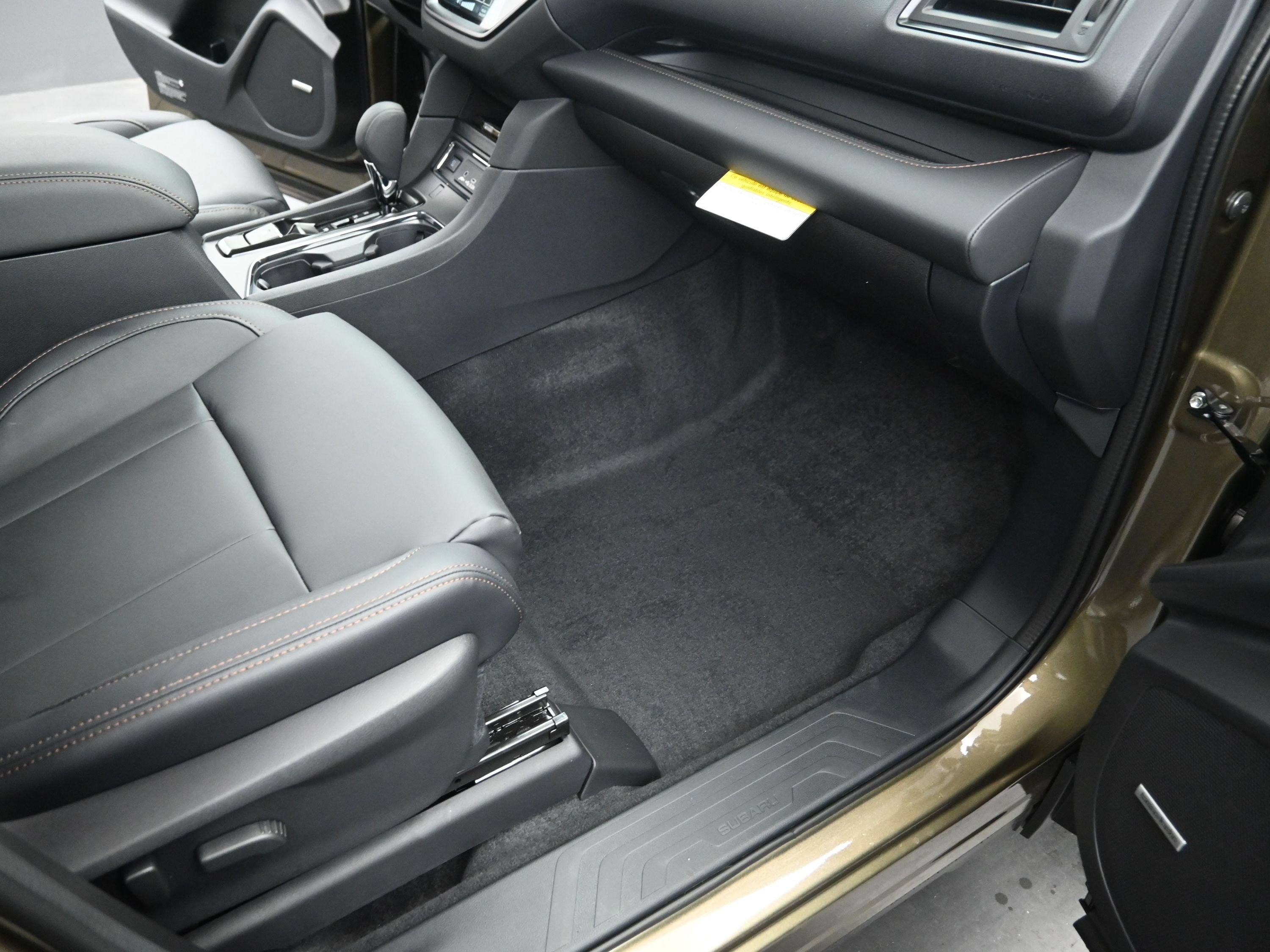 2025 Subaru Ascent Limited Bronze Edition