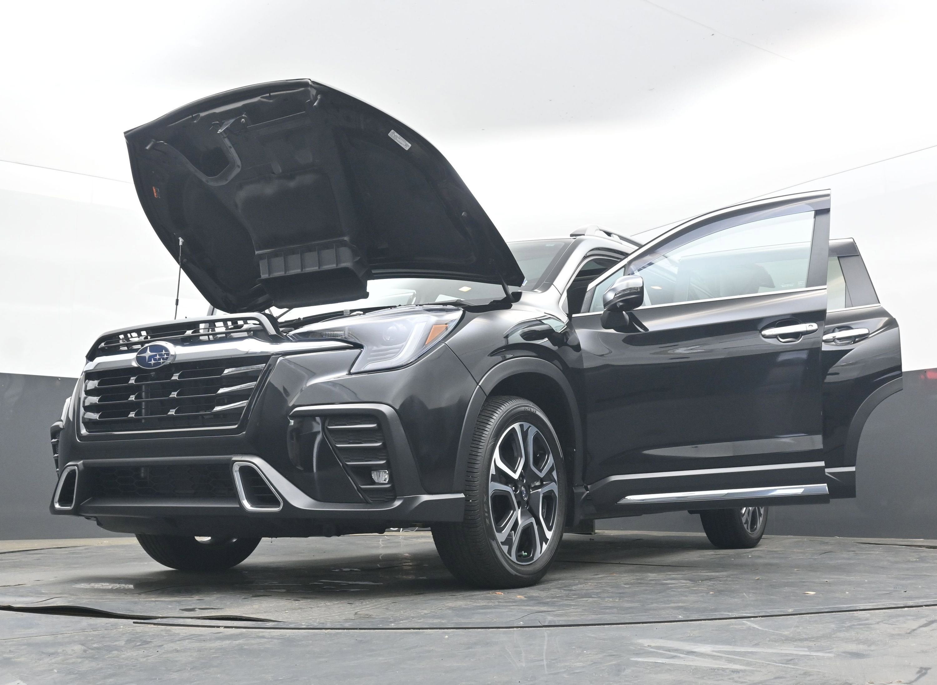 2023 Subaru Ascent Touring