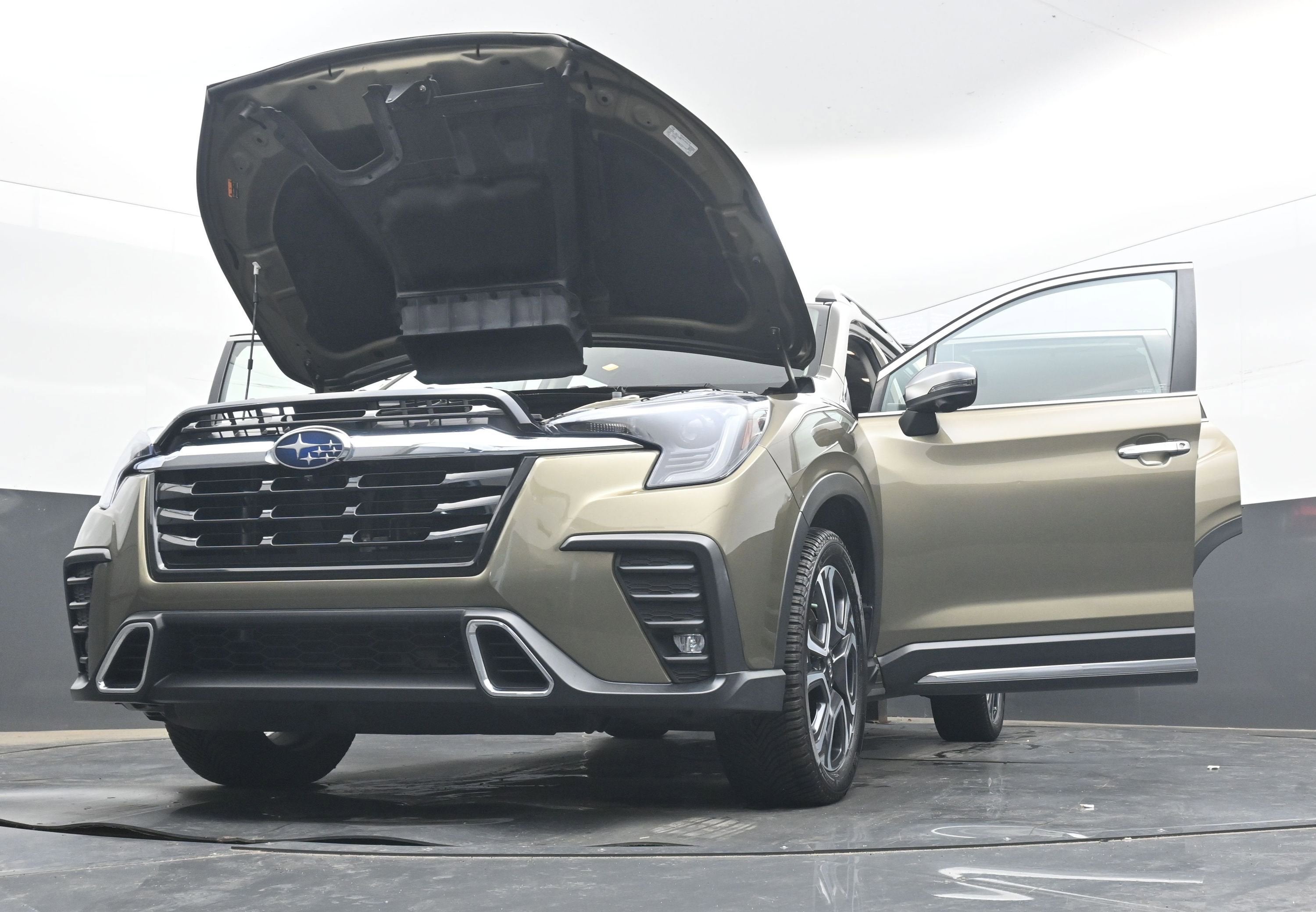 2023 Subaru Ascent Touring