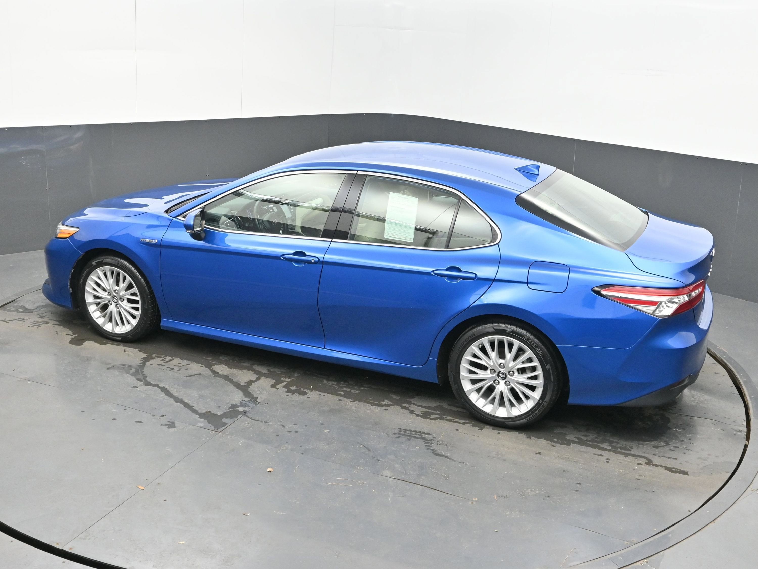 2019 Toyota Camry XLE