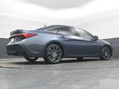 2019 Toyota Avalon XSE