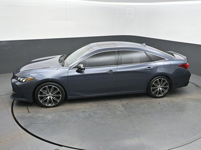 2019 Toyota Avalon XSE