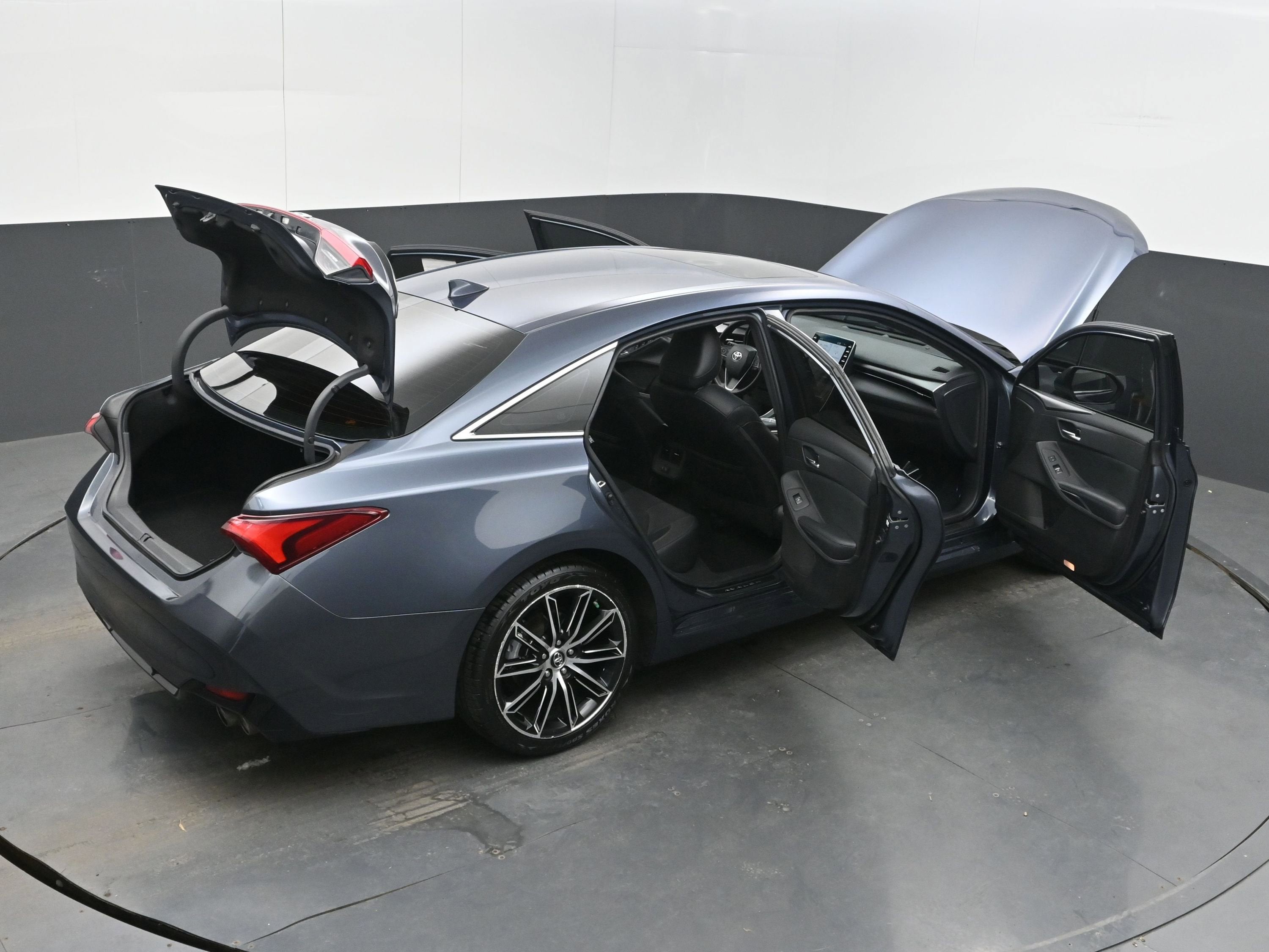 2019 Toyota Avalon XSE