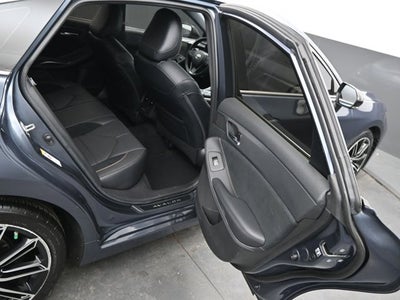 2019 Toyota Avalon XSE