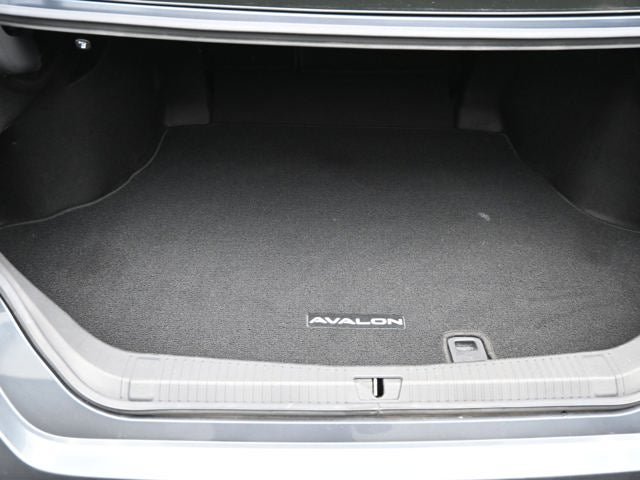 2019 Toyota Avalon XSE